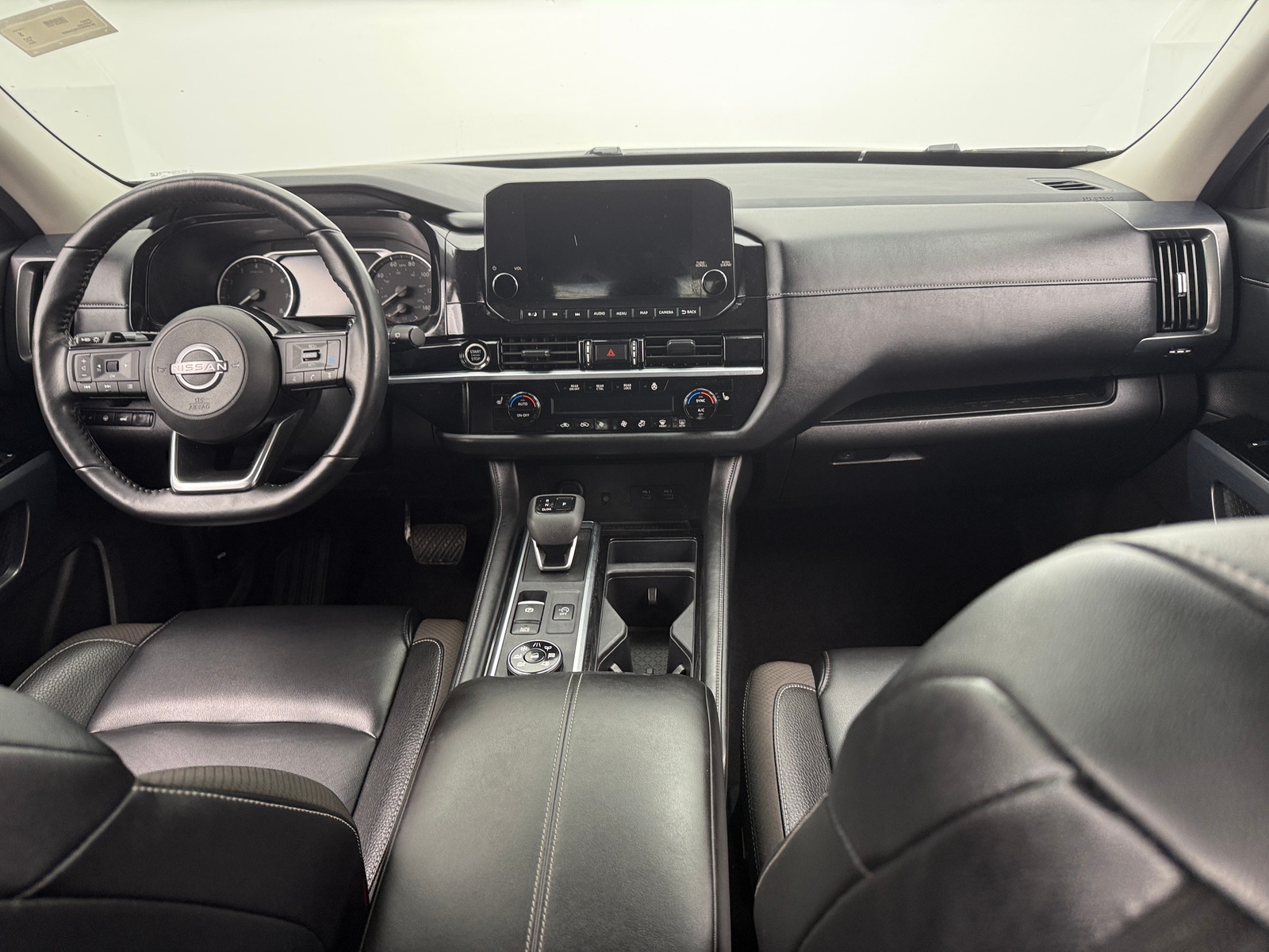 Thumbnail: 2024 Nissan Pathfinder - 2