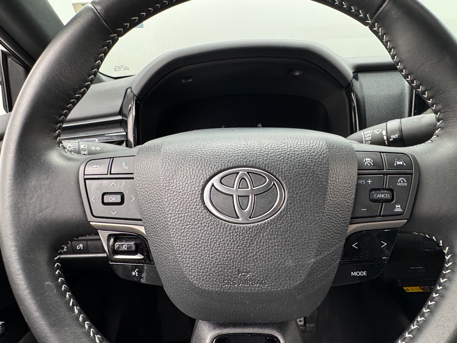 Thumbnail: 2025 Toyota Camry - 5