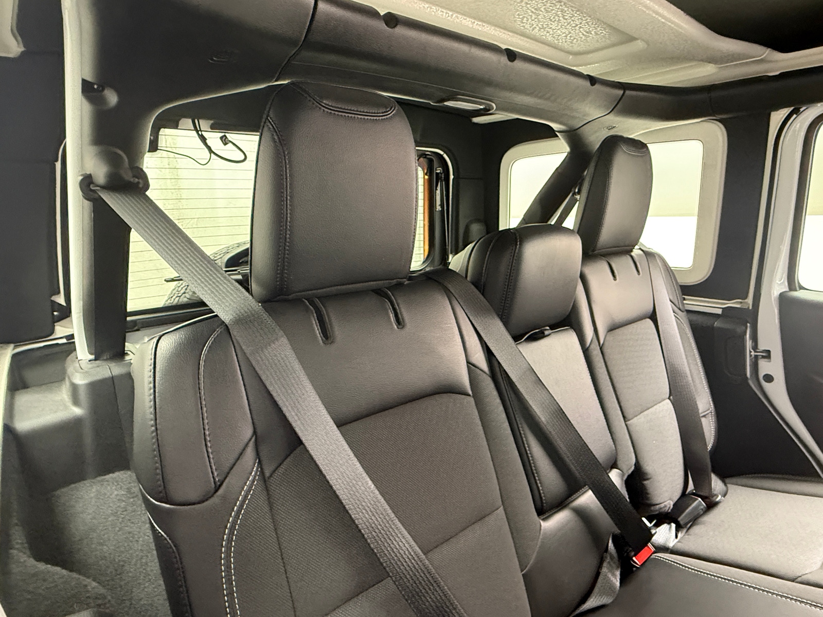 Thumbnail: 2023 Jeep Wrangler - 6