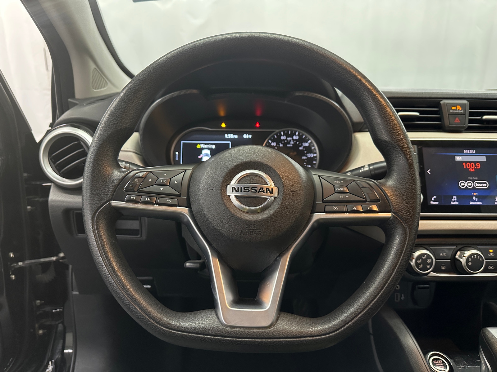 Thumbnail: 2021 Nissan Versa - 5