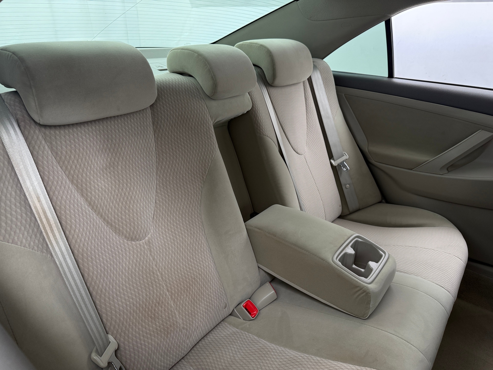 Thumbnail: 2011 Toyota Camry - 6