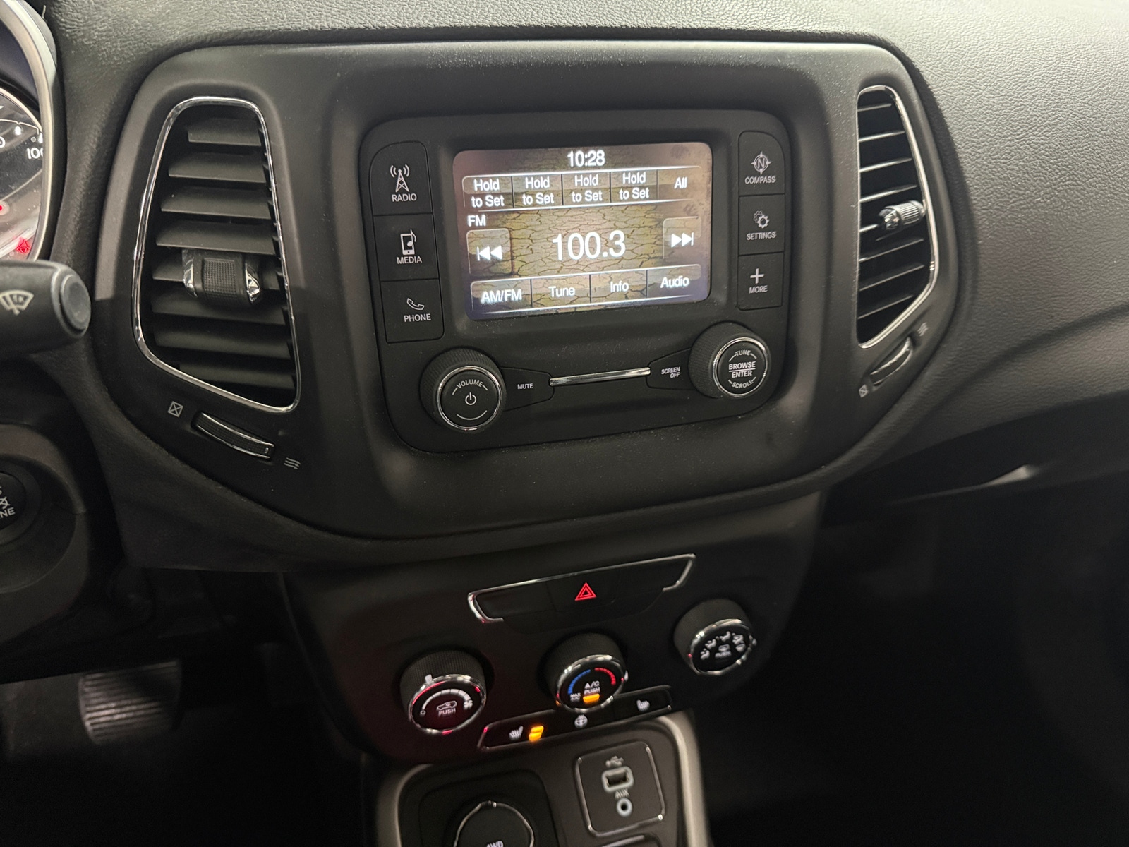 Thumbnail: 2018 Jeep Compass - 4