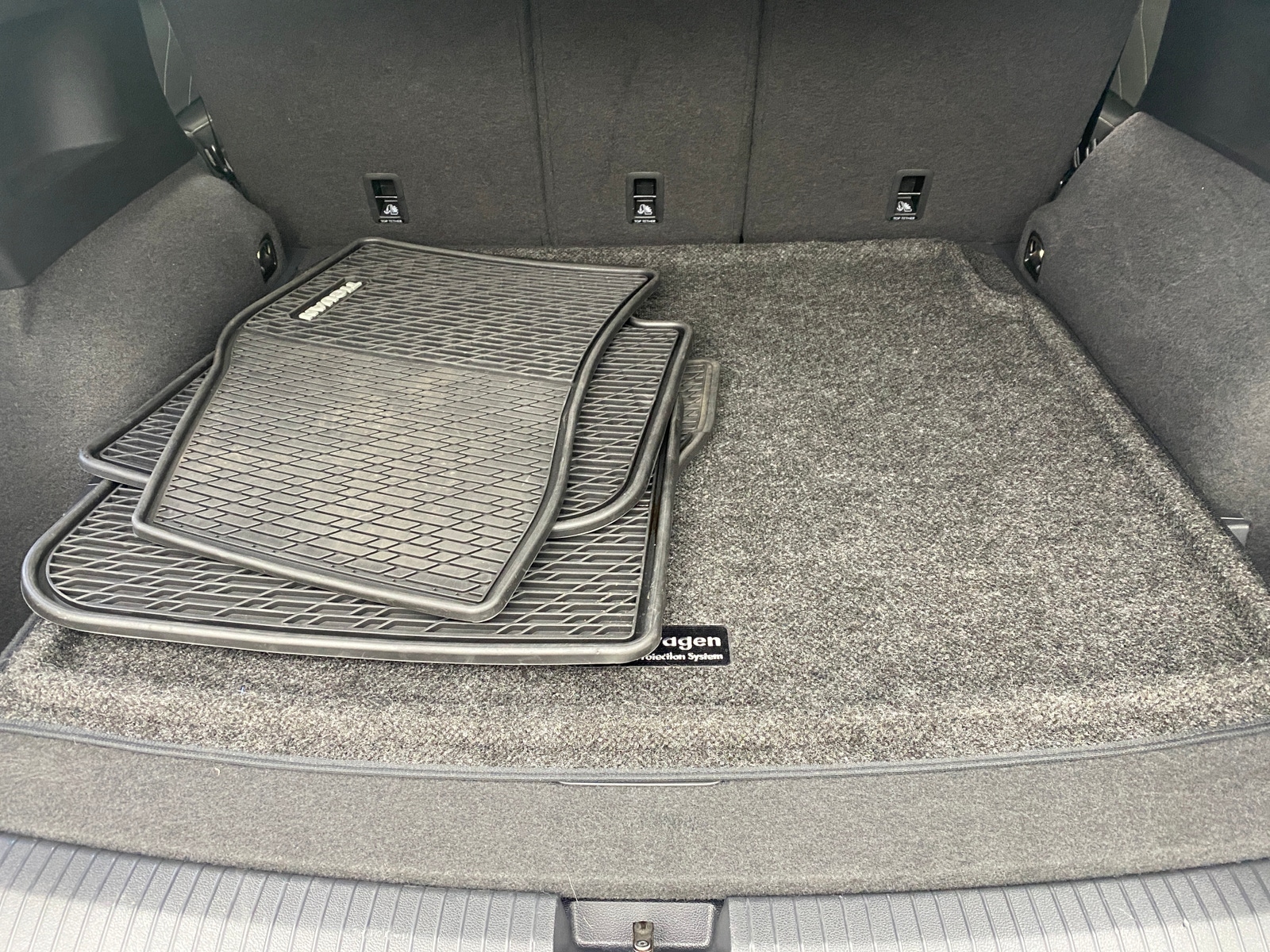 Thumbnail: 2023 Volkswagen Tiguan - 6