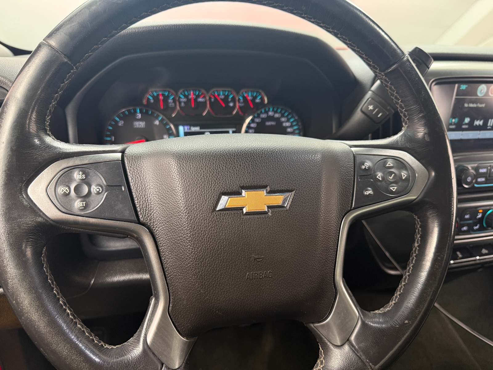 Thumbnail: 2018 Chevrolet Silverado 1500 - 5