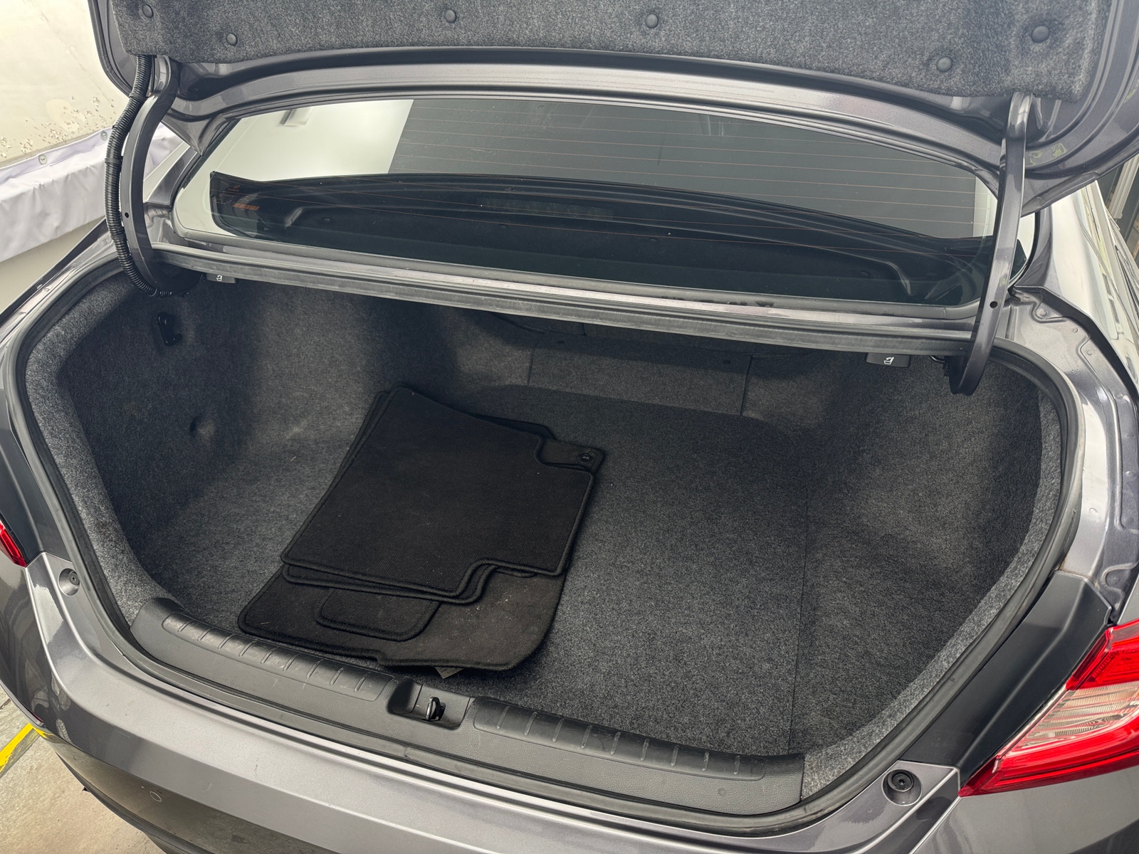 Thumbnail: 2018 Honda Accord - 6