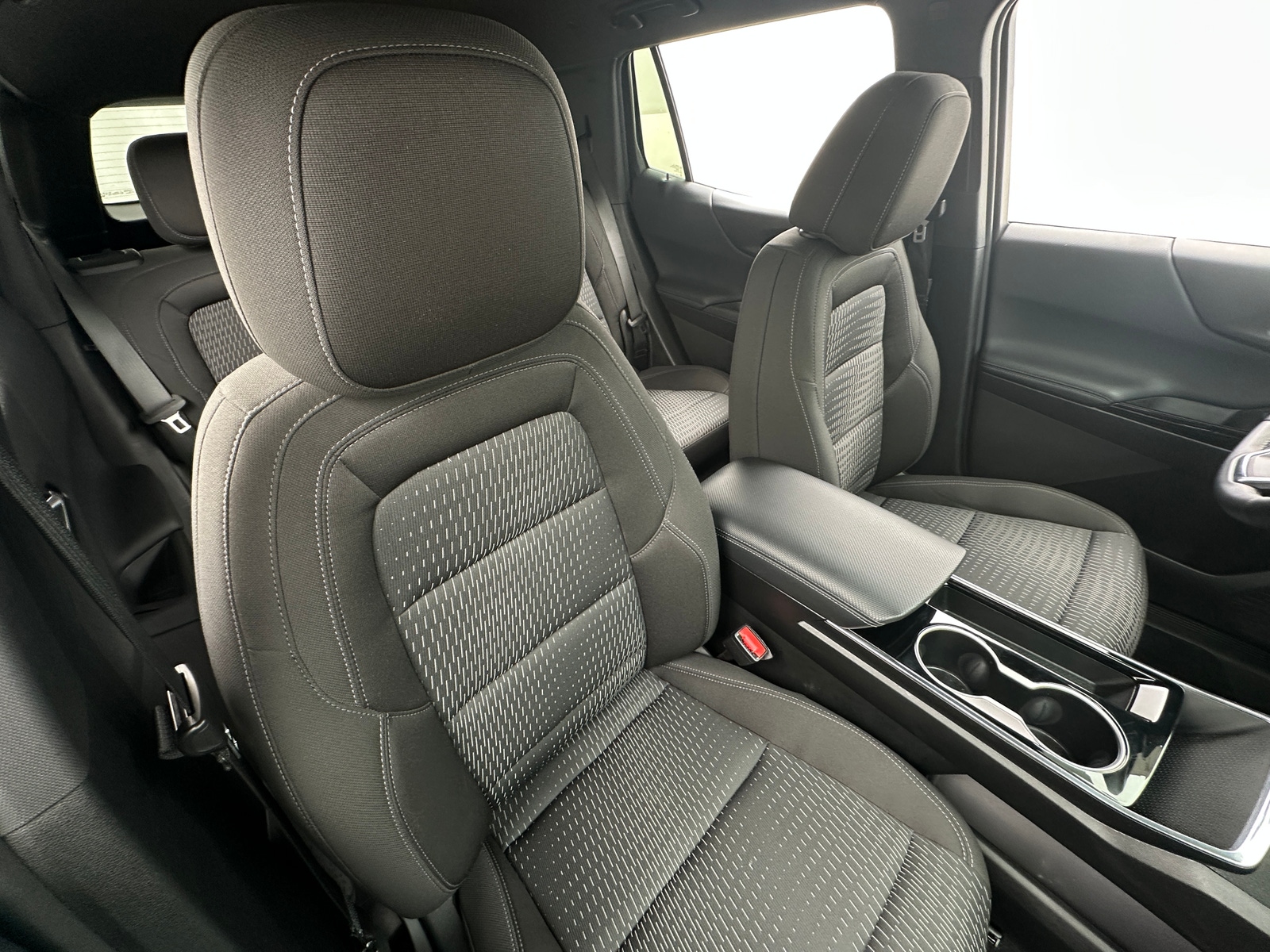 Thumbnail: 2025 Chevrolet Equinox - 2