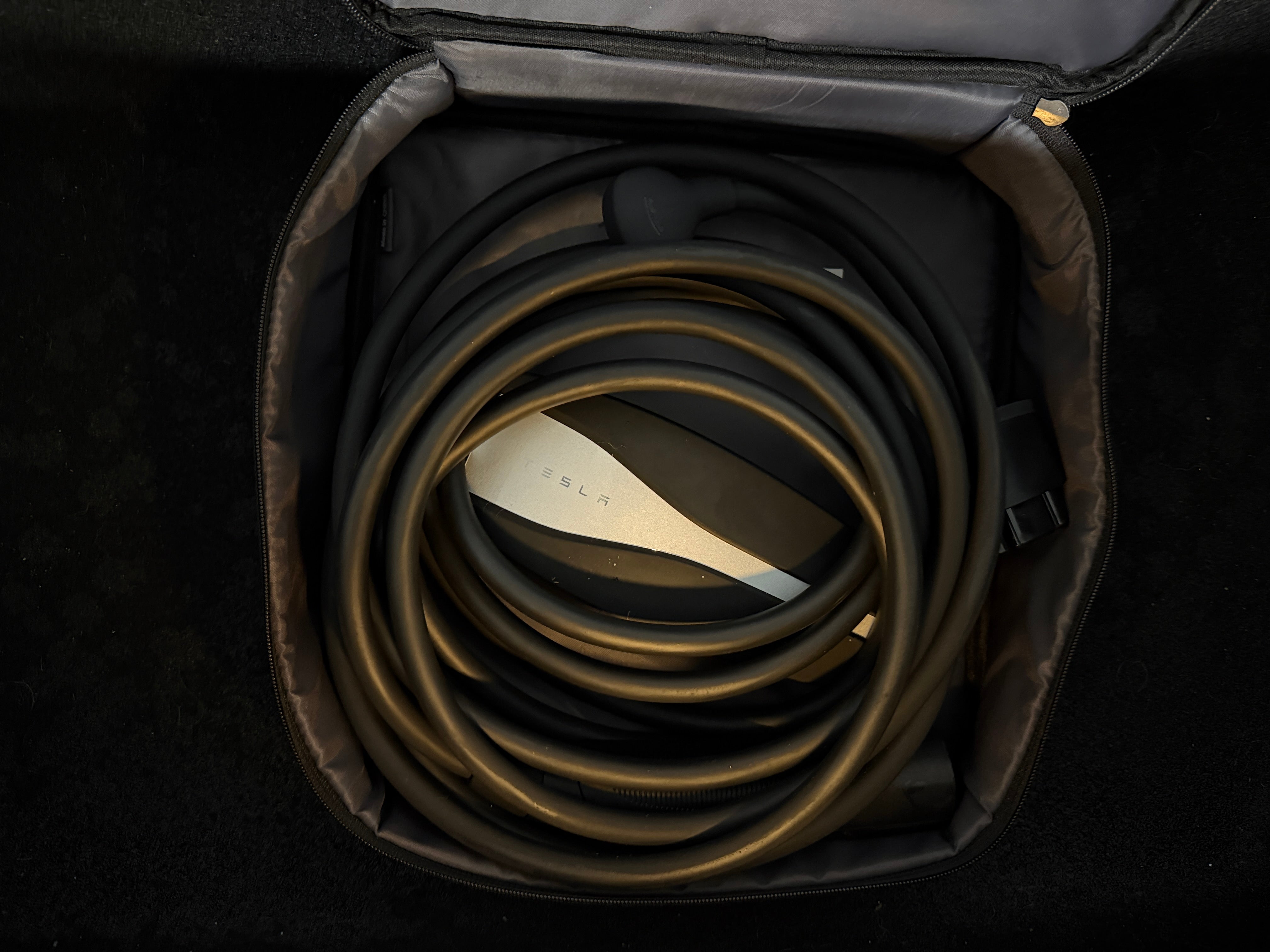 Used 2022 Tesla Model X Long Range with VIN 7SAXCBE51NF356510 for sale in Oak Creek, WI