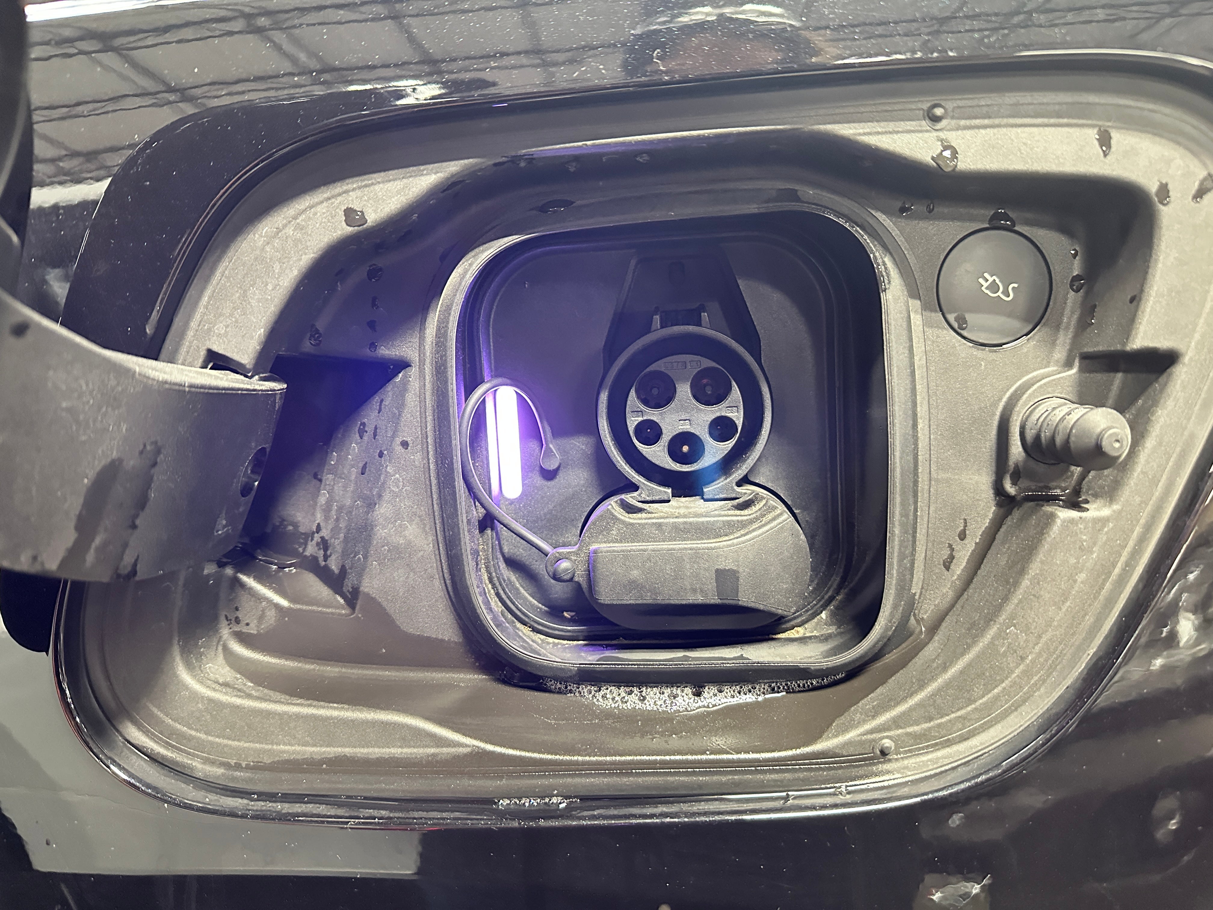 Used 2021 Volvo XC40 Recharge with VIN YV4ED3UR2M2576751 for sale in Oak Creek, WI