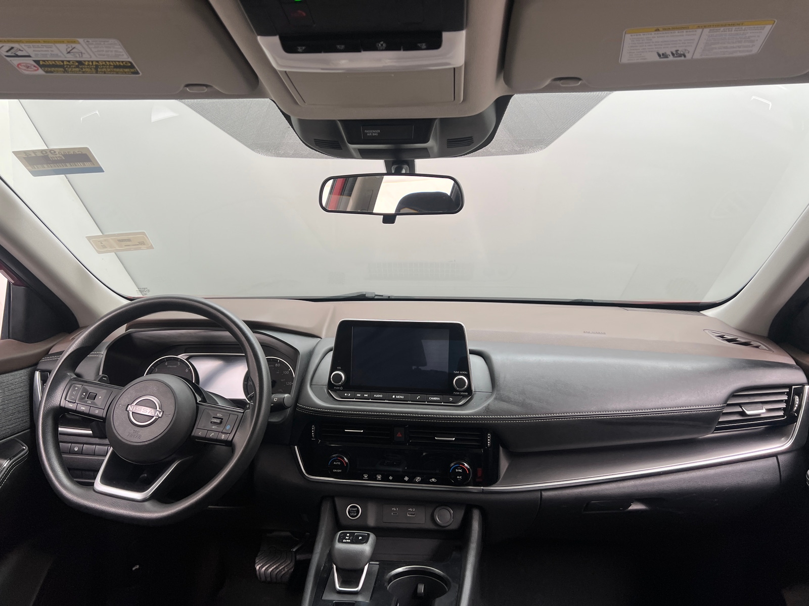 Thumbnail: 2022 Nissan Rogue - 3