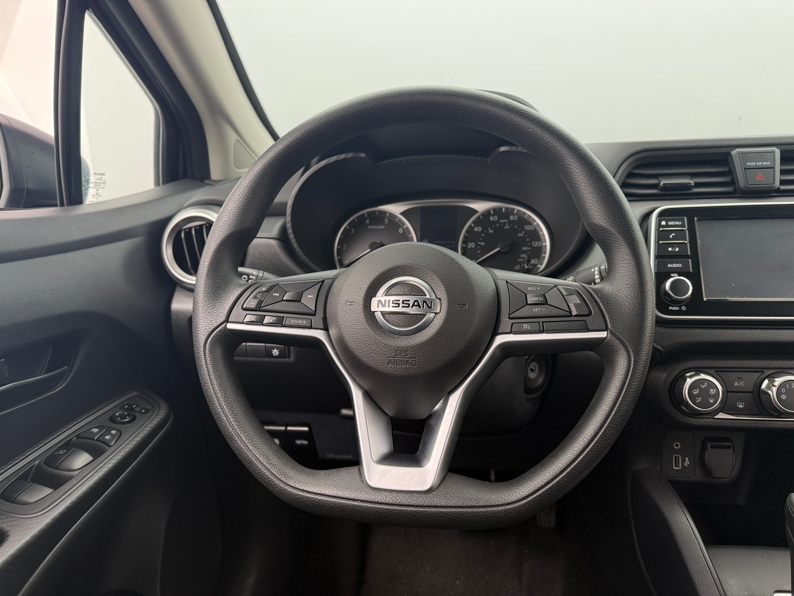 Thumbnail: 2022 Nissan Versa - 5