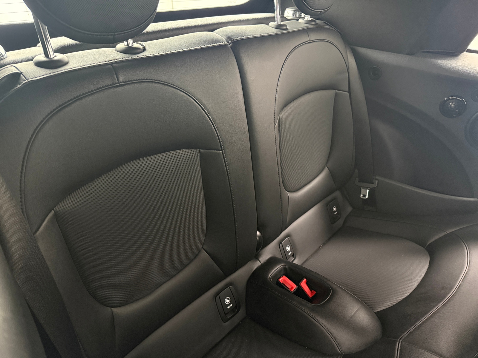 Thumbnail: 2023 MINI Cooper Convertible - 5