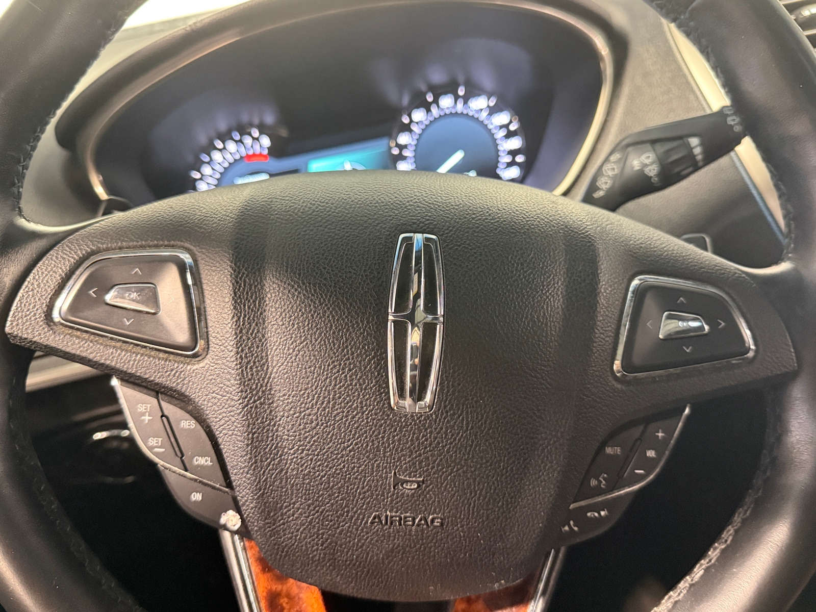 Thumbnail: 2018 Lincoln MKX - 4