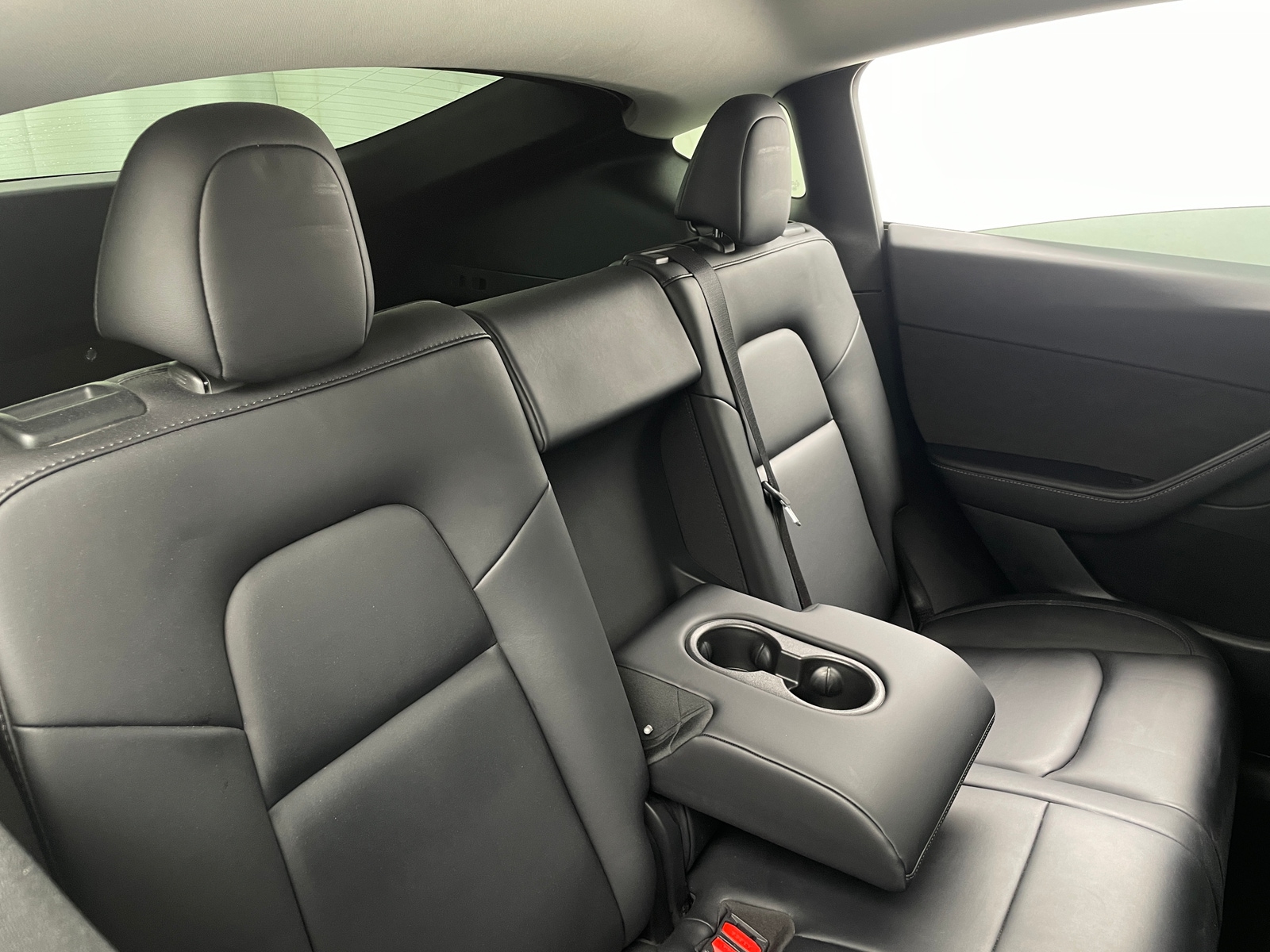 Thumbnail: 2022 Tesla Model Y - 5