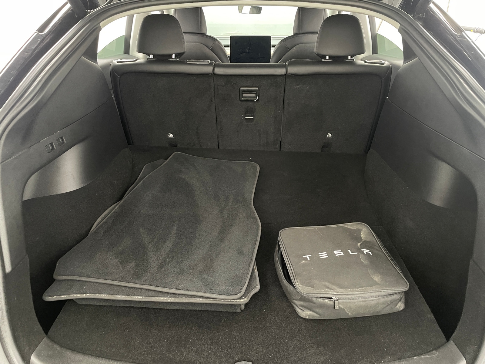 Thumbnail: 2022 Tesla Model Y - 6