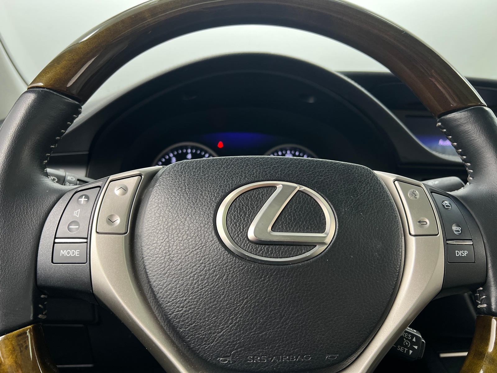Thumbnail: 2013 Lexus ES - 4