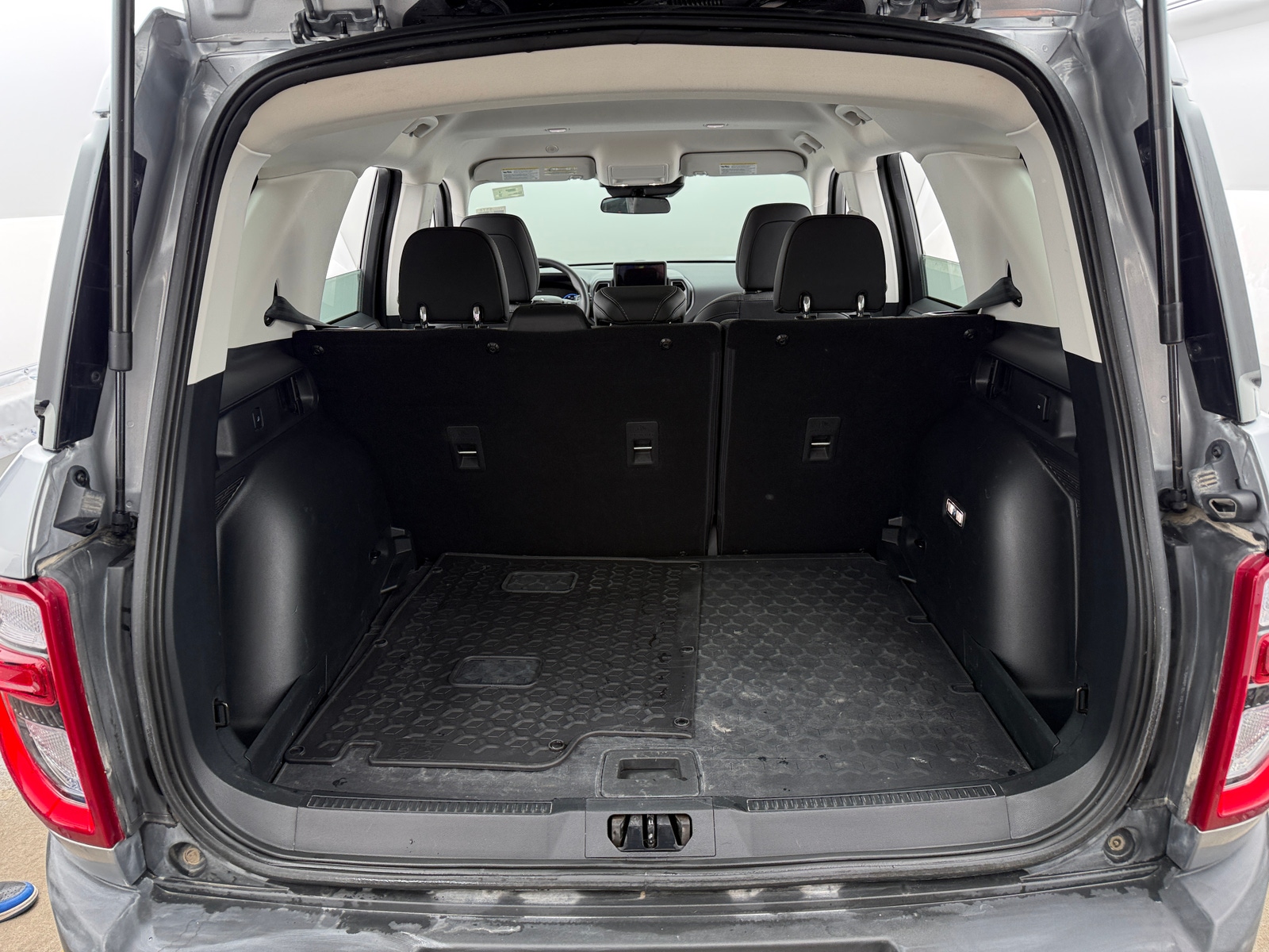 Thumbnail: 2021 Ford Bronco Sport - 7