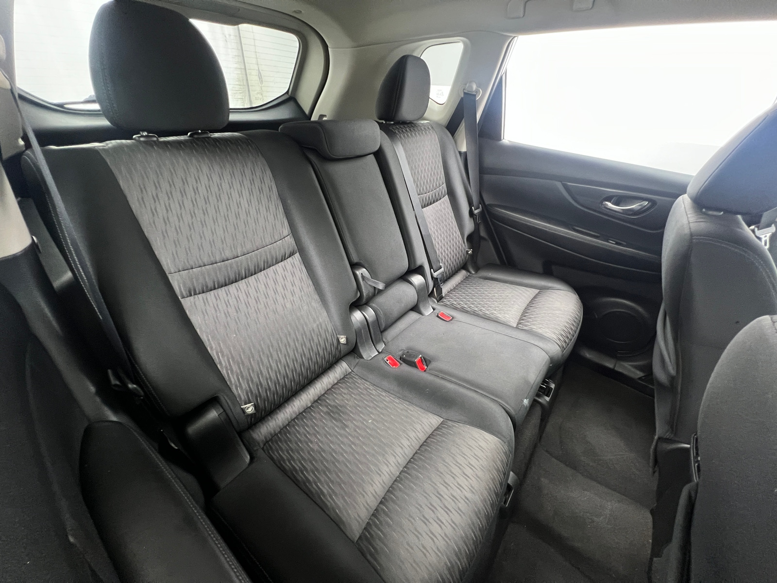 Thumbnail: 2017 Nissan Rogue - 6