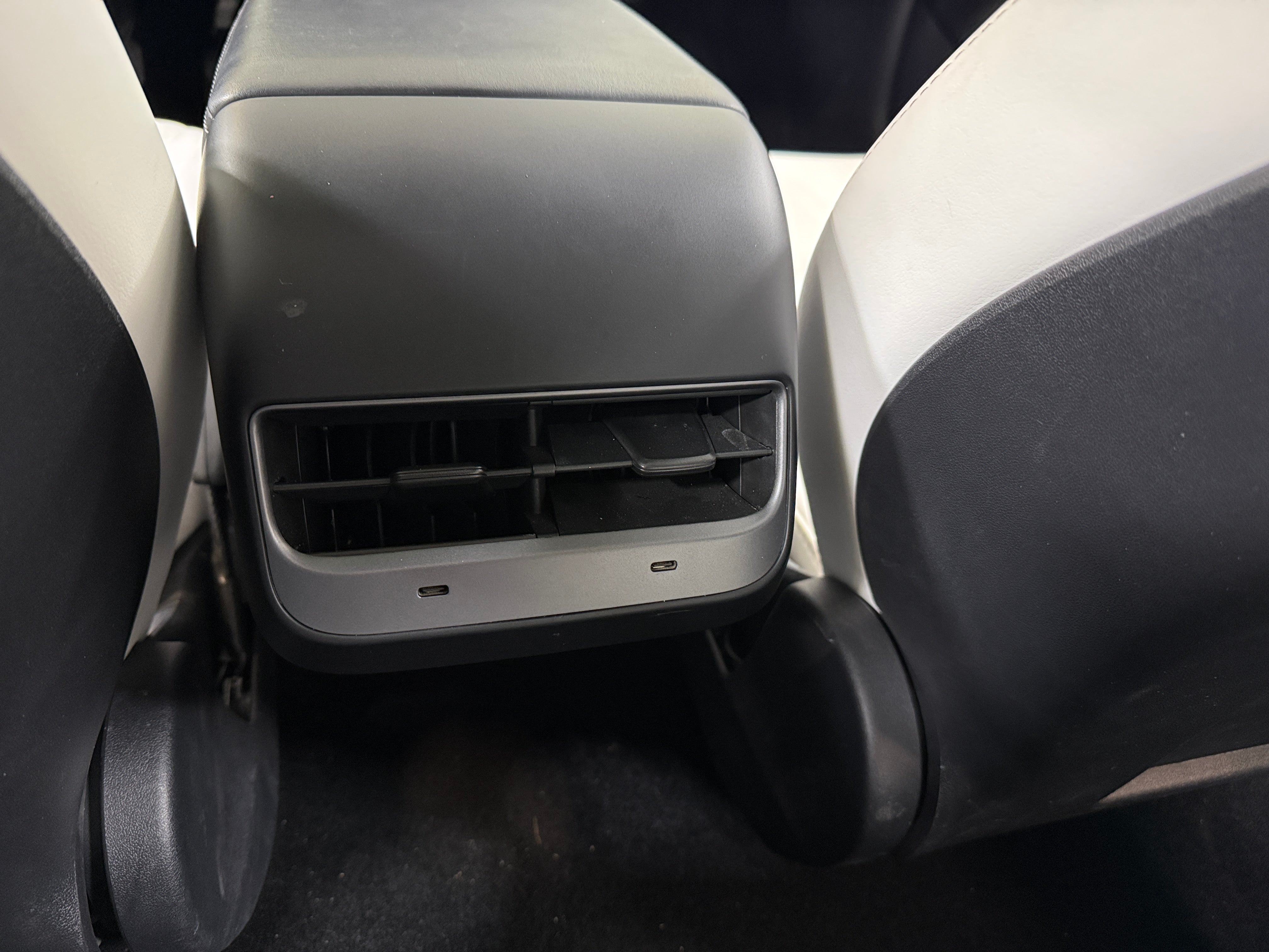 Used 2022 Tesla Model 3 Long Range with VIN 5YJ3E1EB8NF155404 for sale in Oak Creek, WI