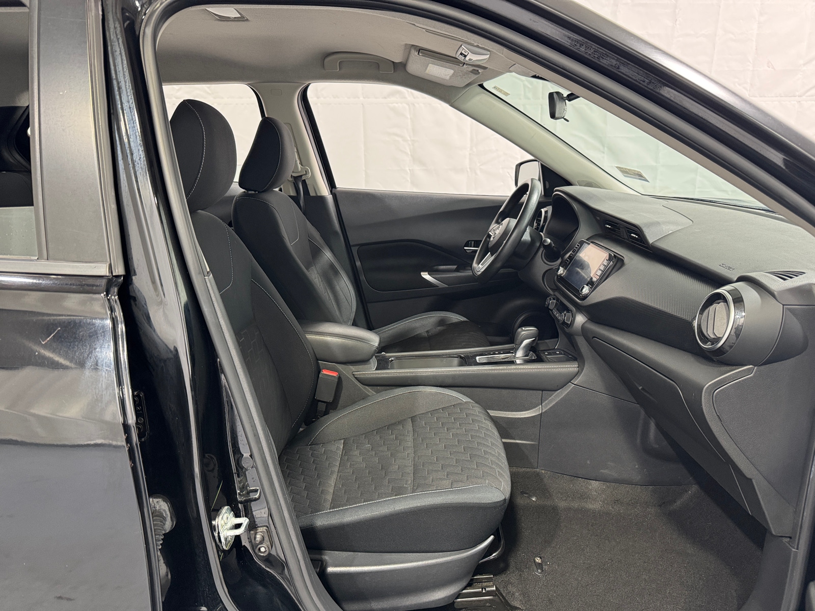 Thumbnail: 2022 Nissan Kicks - 2