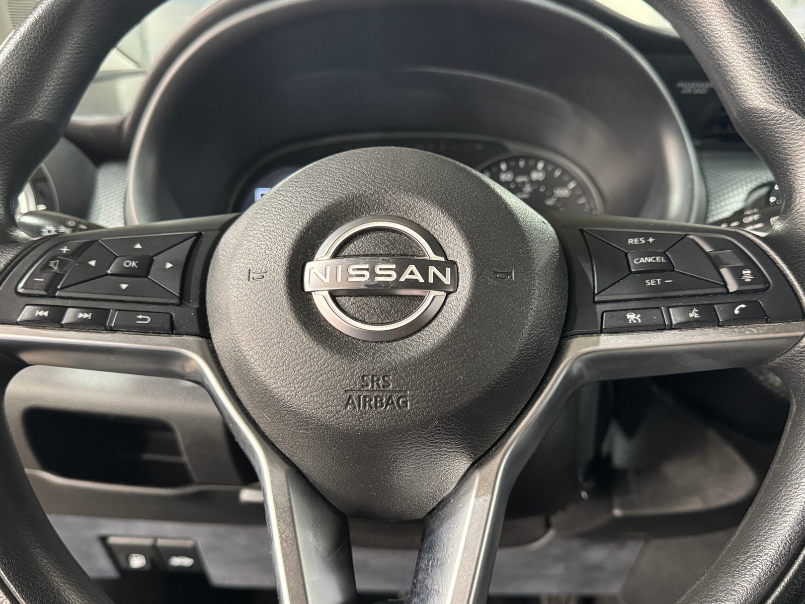 Thumbnail: 2022 Nissan Kicks - 5