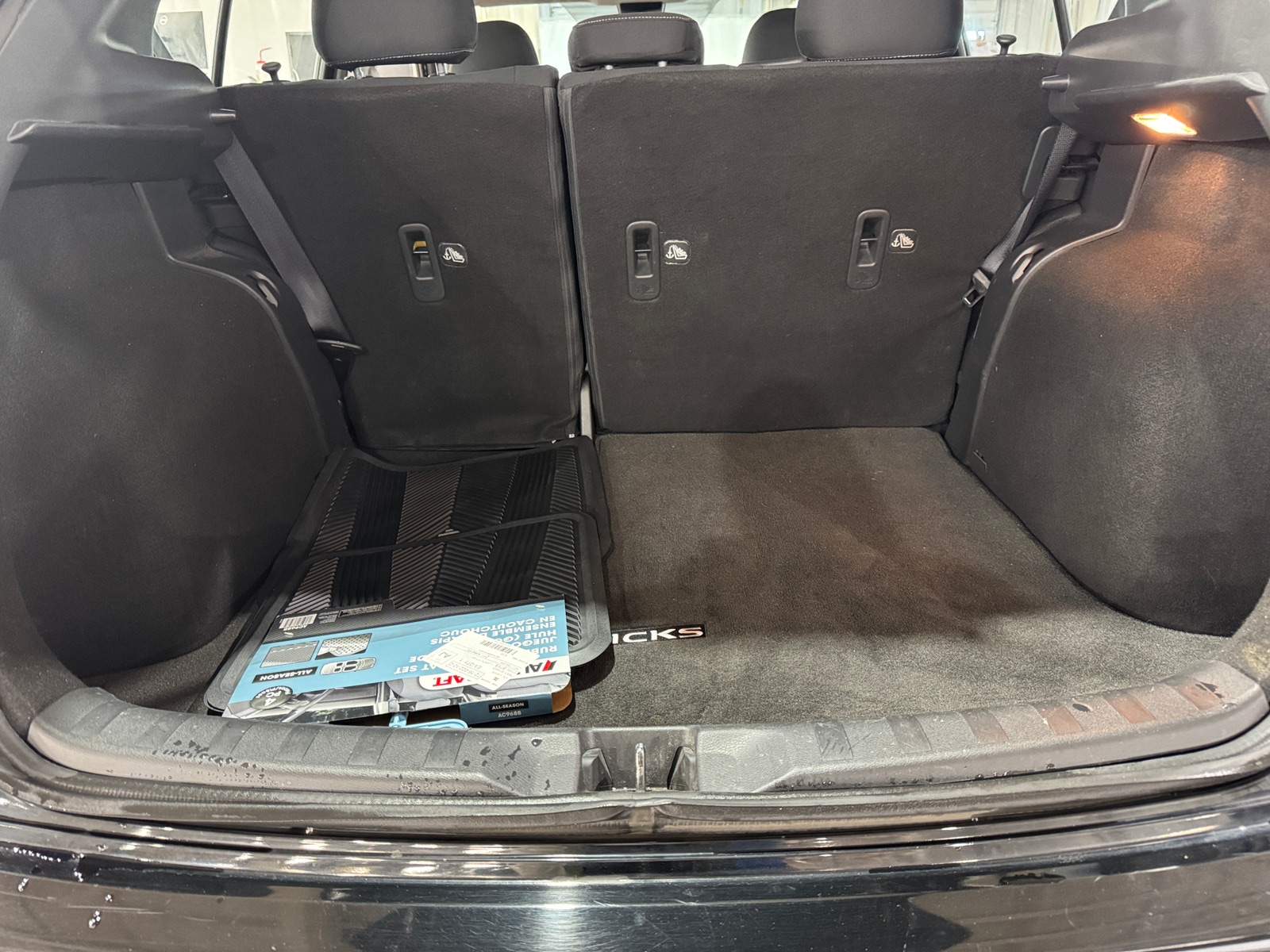 Thumbnail: 2022 Nissan Kicks - 7