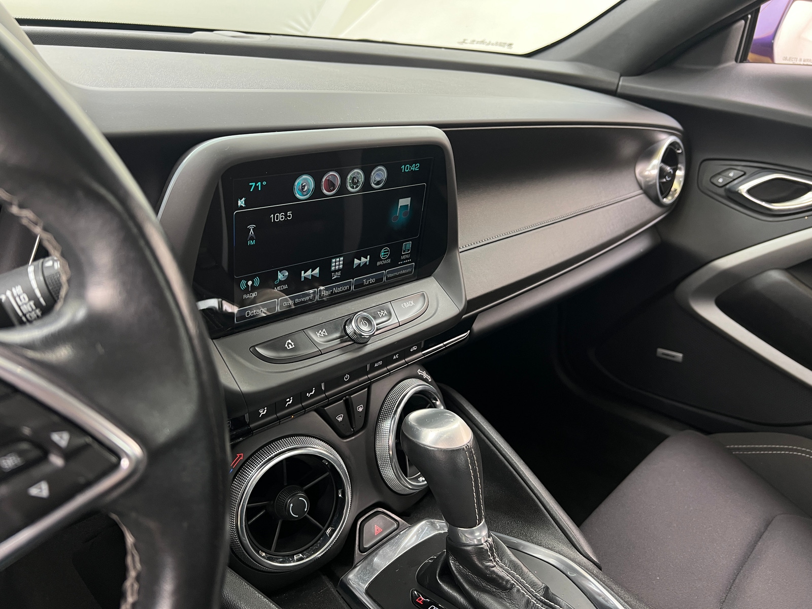 Thumbnail: 2016 Chevrolet Camaro - 3