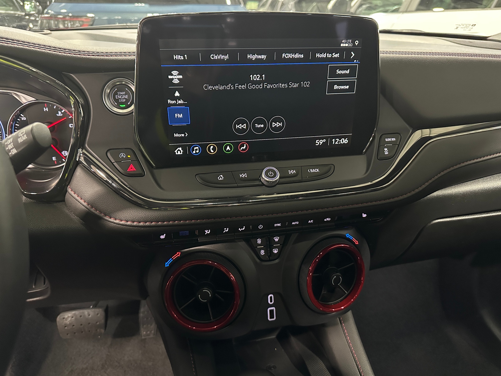 Thumbnail: 2025 Chevrolet Blazer - 3