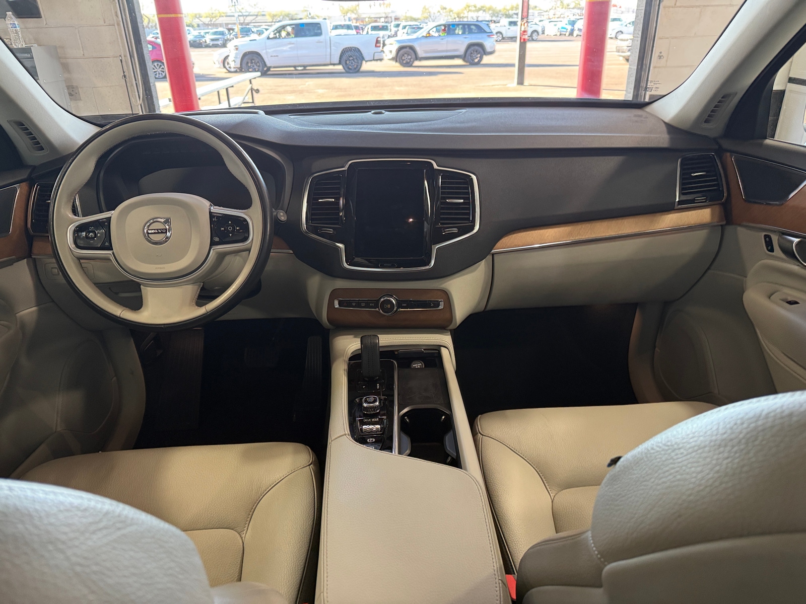 Thumbnail: 2021 Volvo XC90 - 2