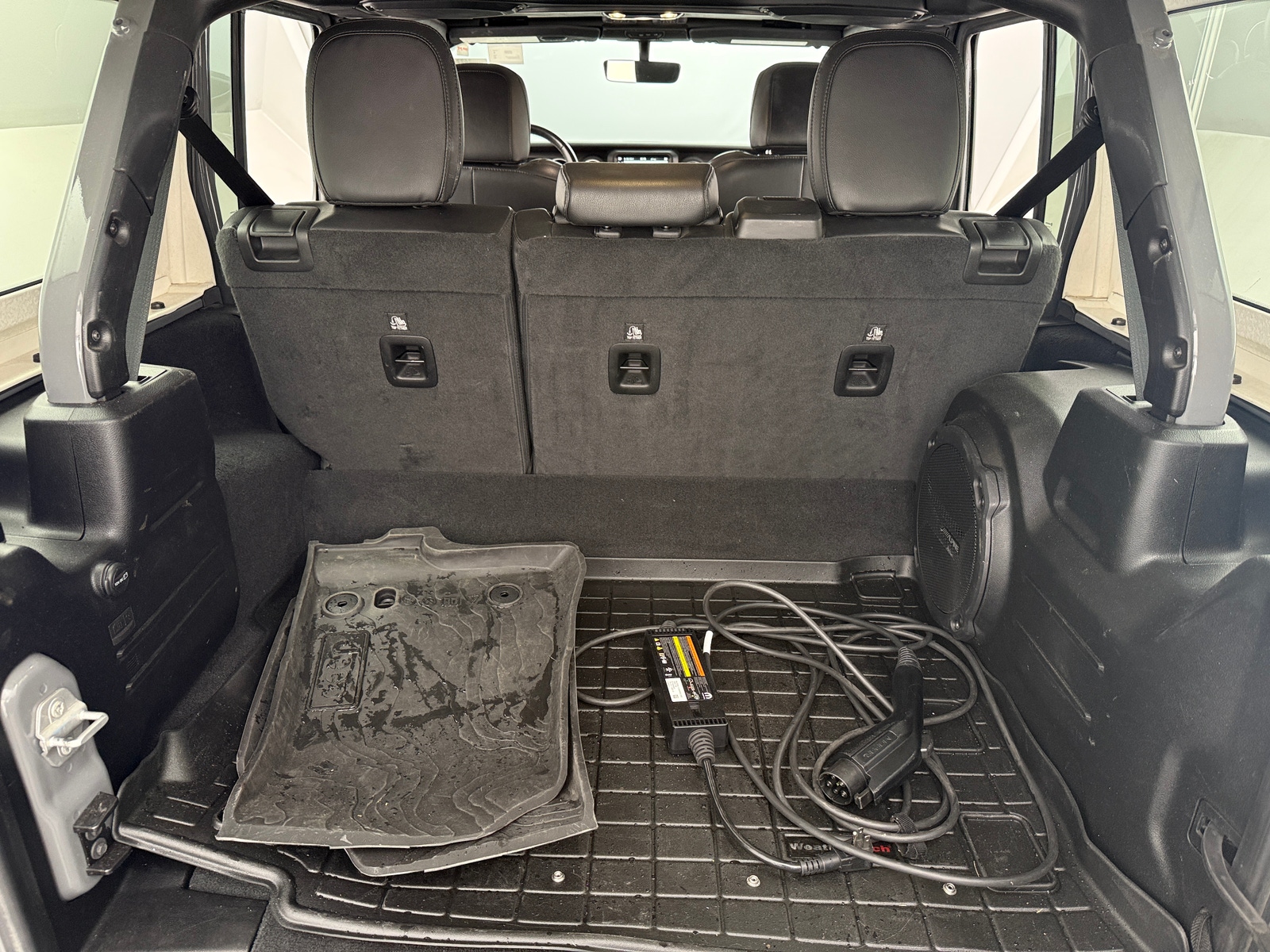 Thumbnail: 2022 Jeep Wrangler - 6