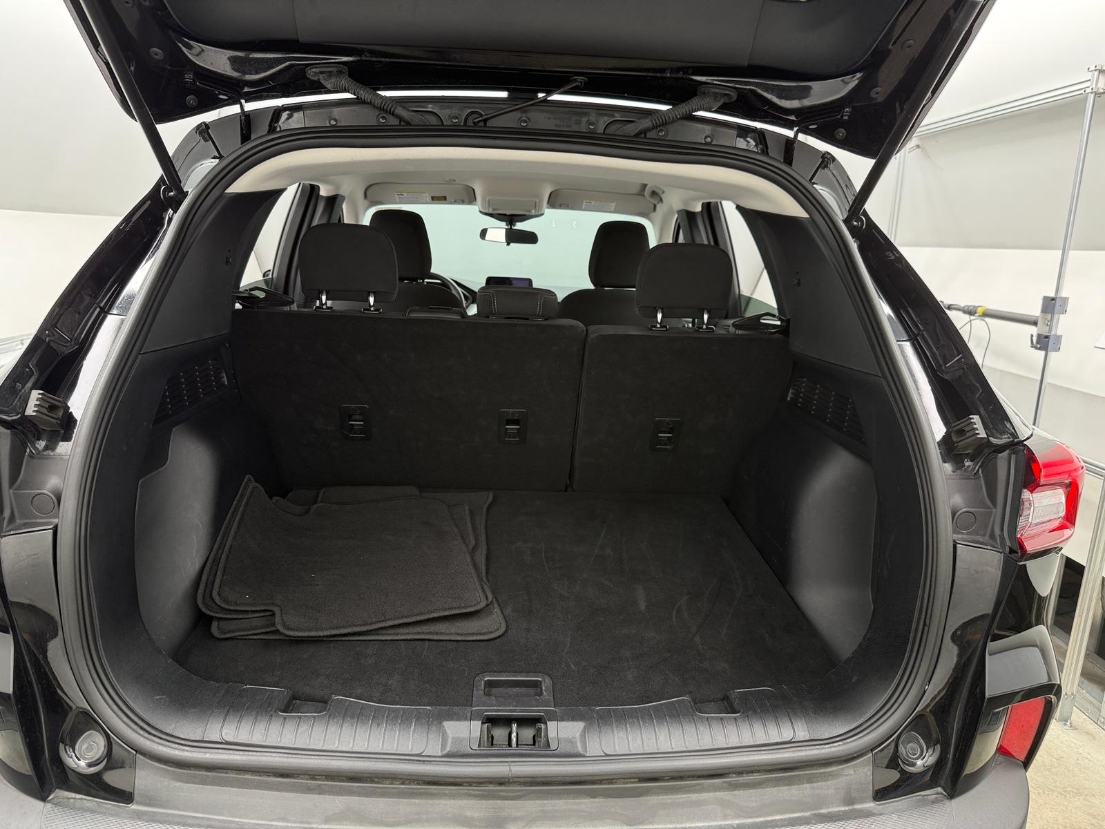 Thumbnail: 2025 Ford Escape - 7