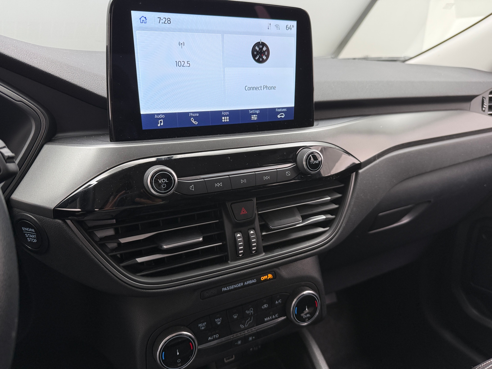 Thumbnail: 2025 Ford Escape - 4