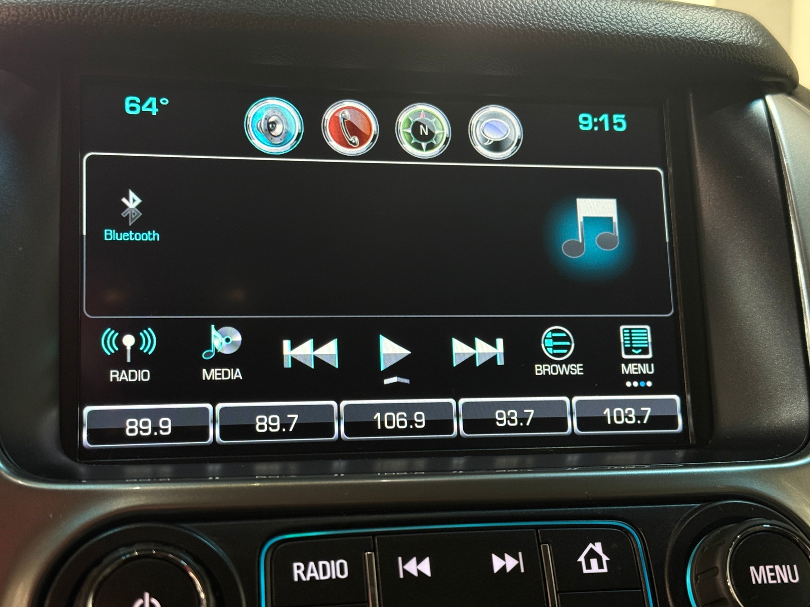 Thumbnail: 2020 Chevrolet Tahoe - 3