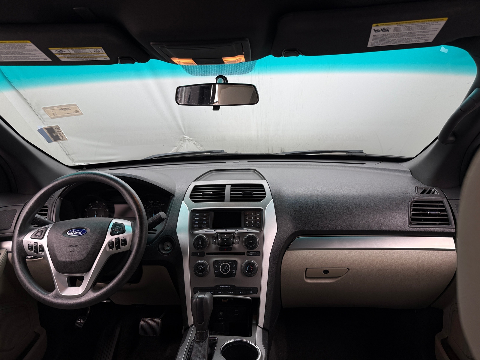 Thumbnail: 2013 Ford Explorer - 3