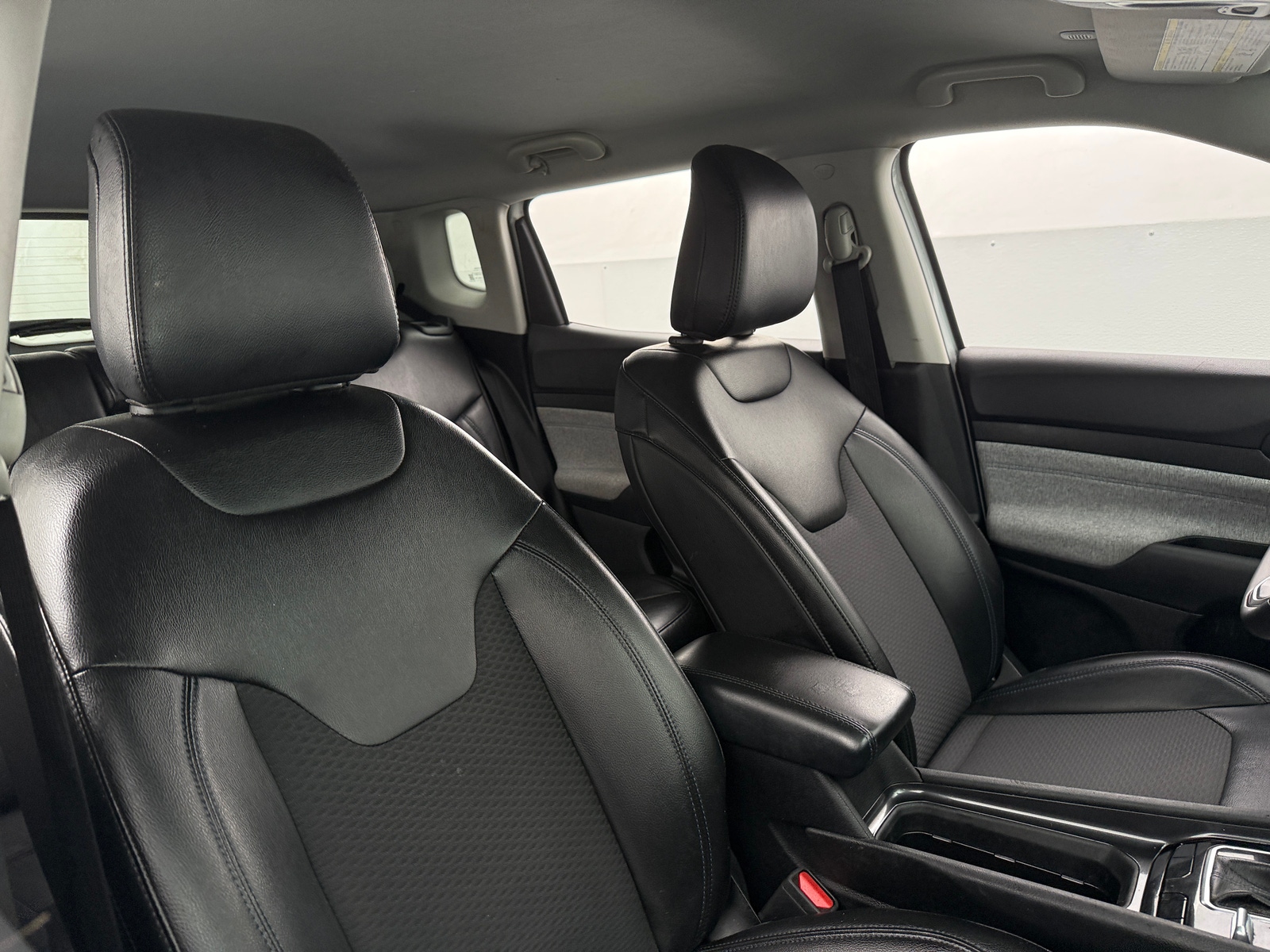 Thumbnail: 2022 Jeep Compass - 2