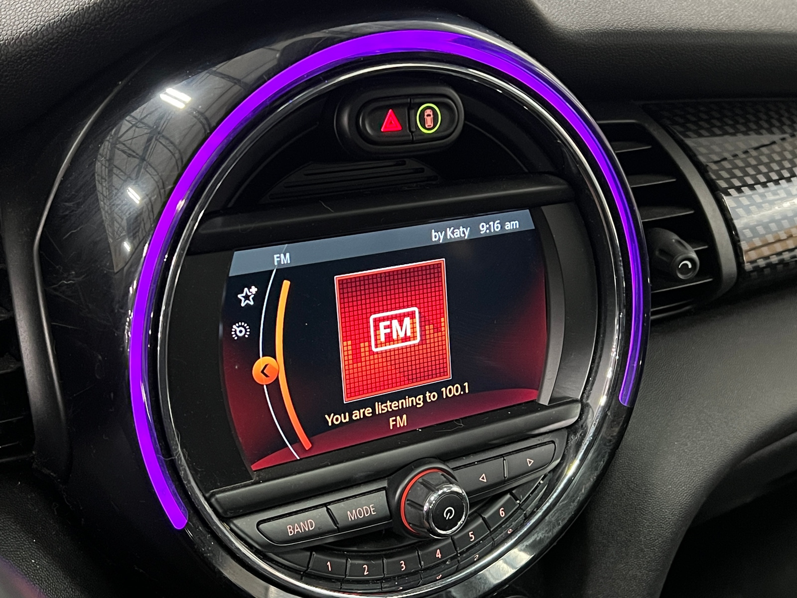 Thumbnail: 2019 MINI Cooper Hardtop - 3