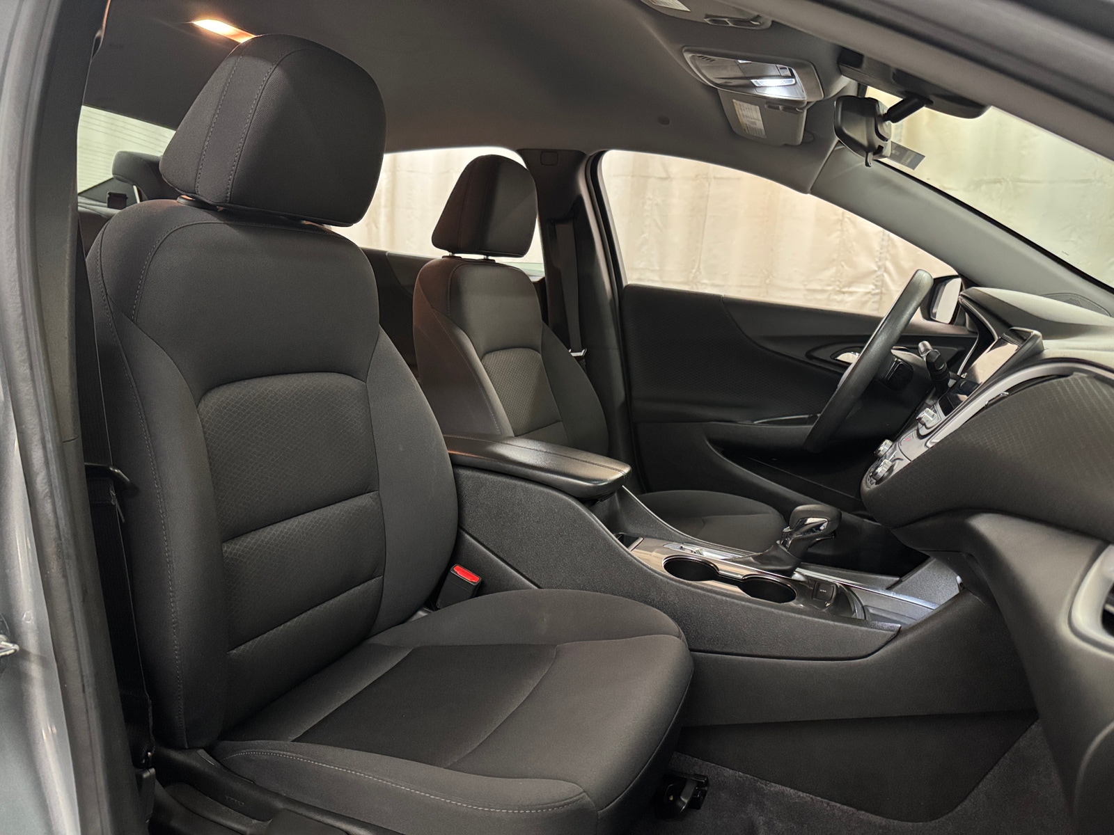 Thumbnail: 2023 Chevrolet Malibu - 2