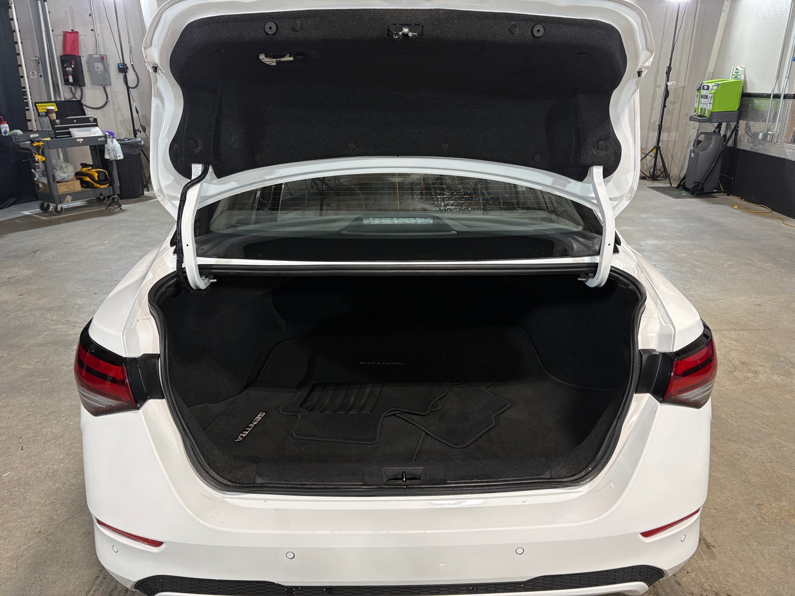 Thumbnail: 2024 Nissan Sentra - 7