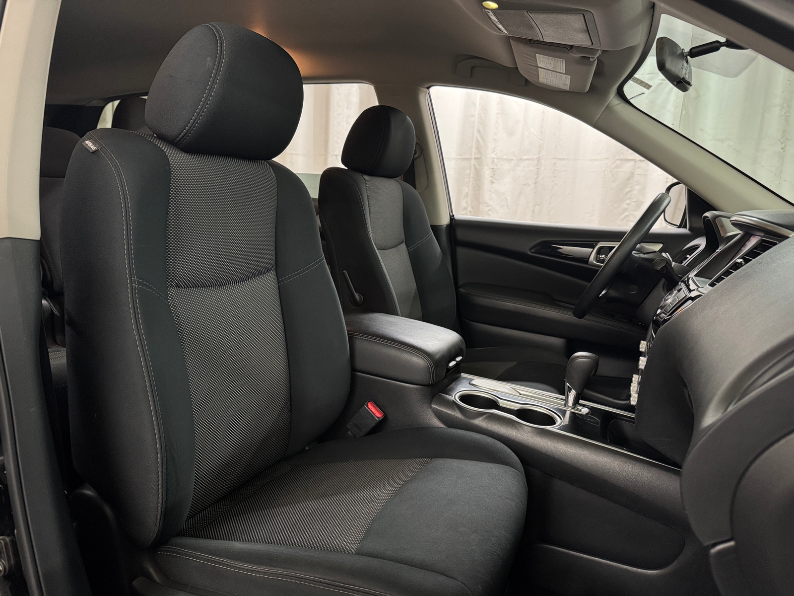 Thumbnail: 2018 Nissan Pathfinder - 2