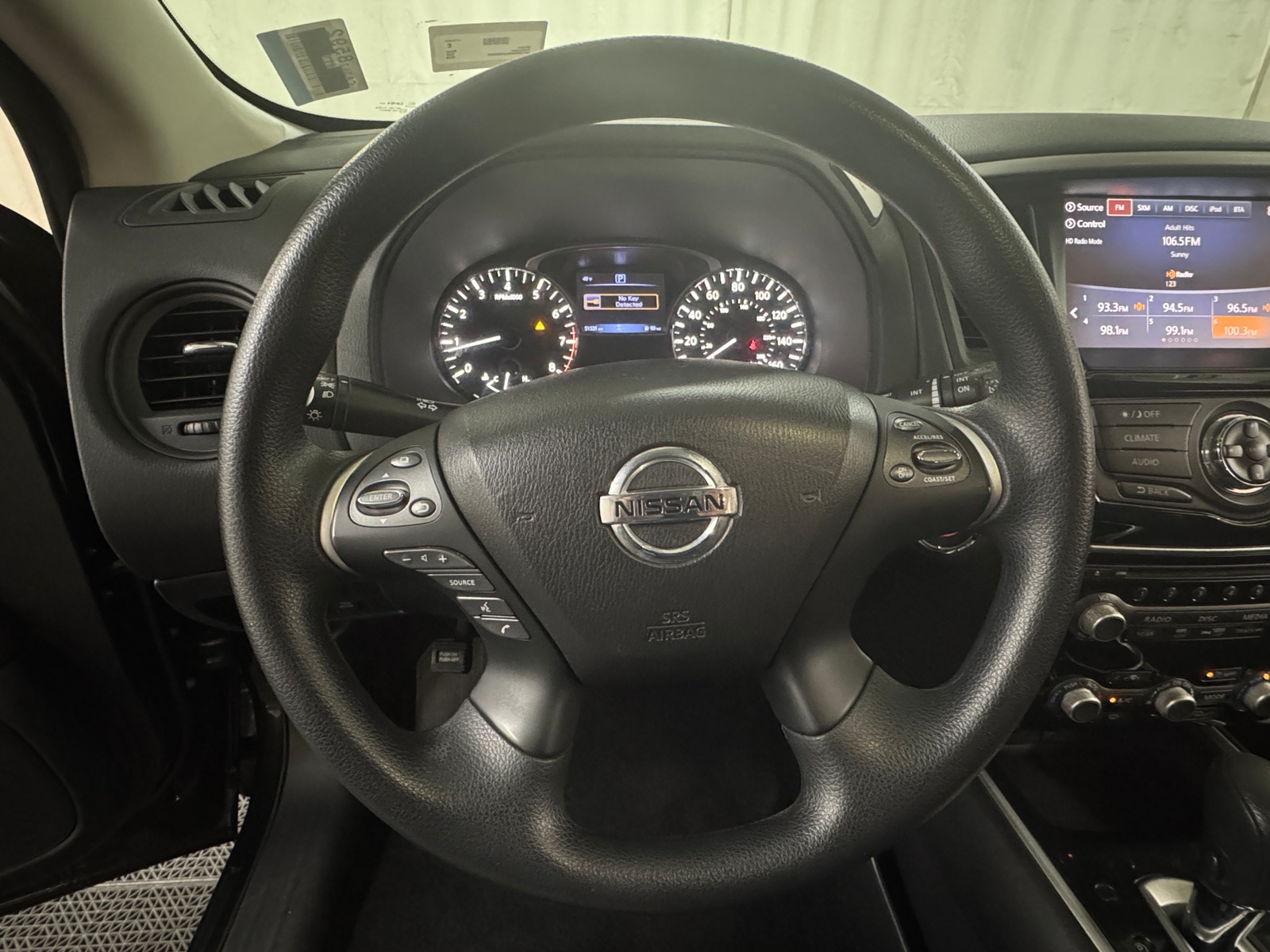 Thumbnail: 2018 Nissan Pathfinder - 5