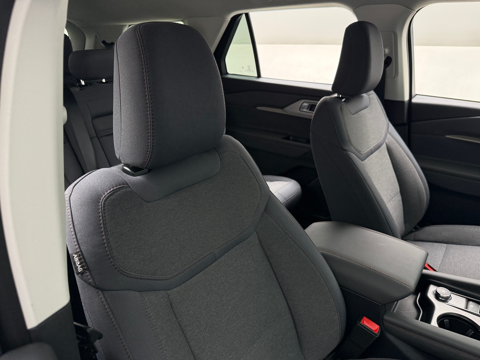 Thumbnail: 2025 Ford Explorer - 2