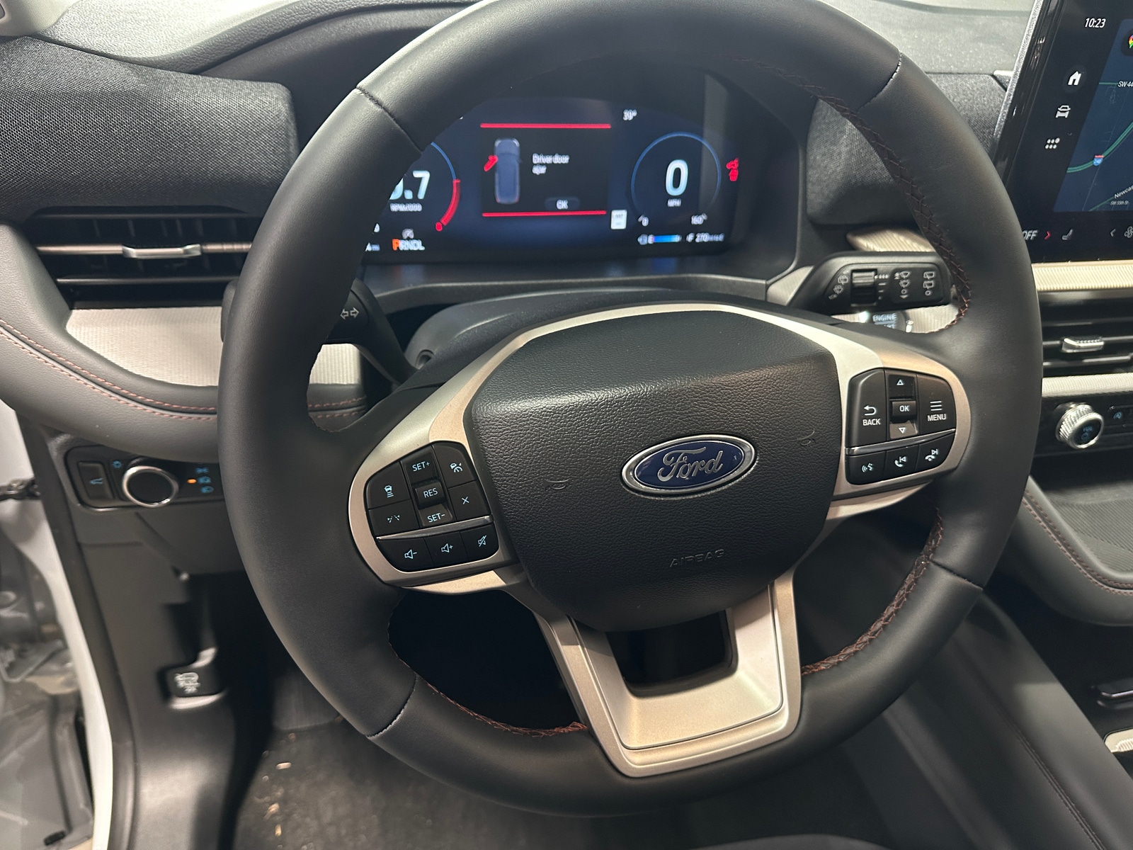 Thumbnail: 2025 Ford Explorer - 5