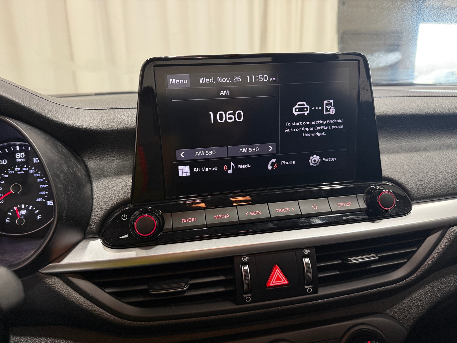 Thumbnail: 2024 Kia Forte - 4