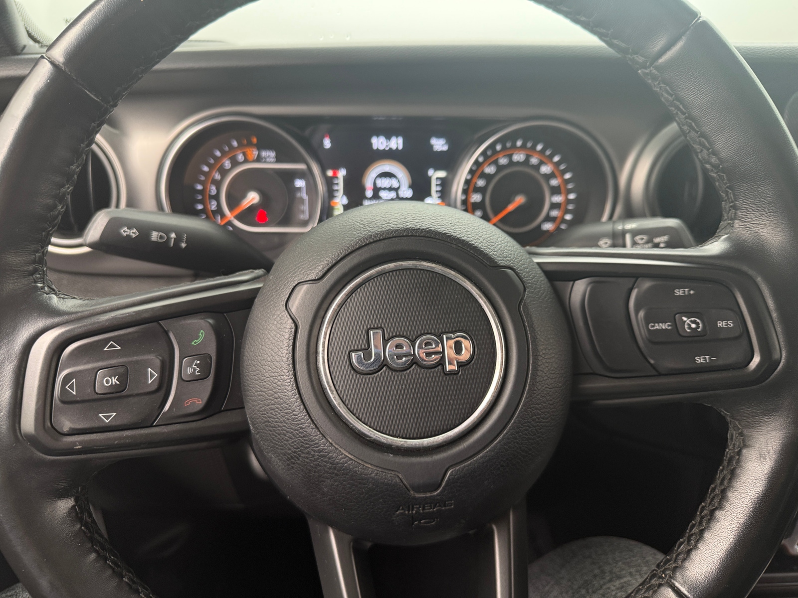 Thumbnail: 2021 Jeep Gladiator - 5