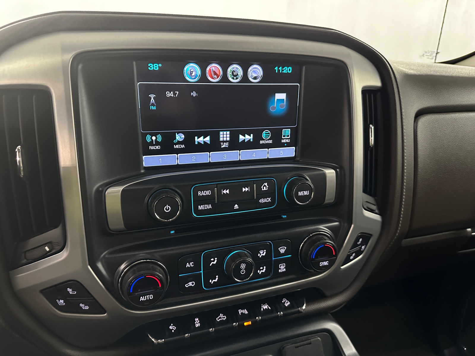 Thumbnail: 2018 GMC Sierra 1500 - 3