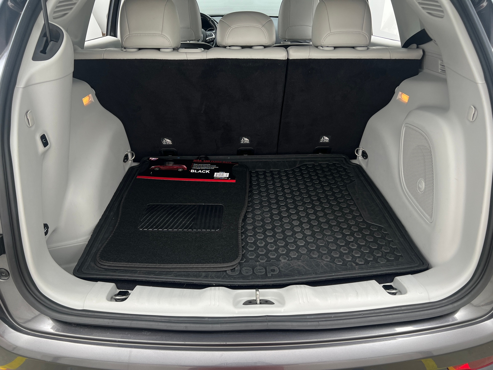 Thumbnail: 2021 Jeep Compass - 6