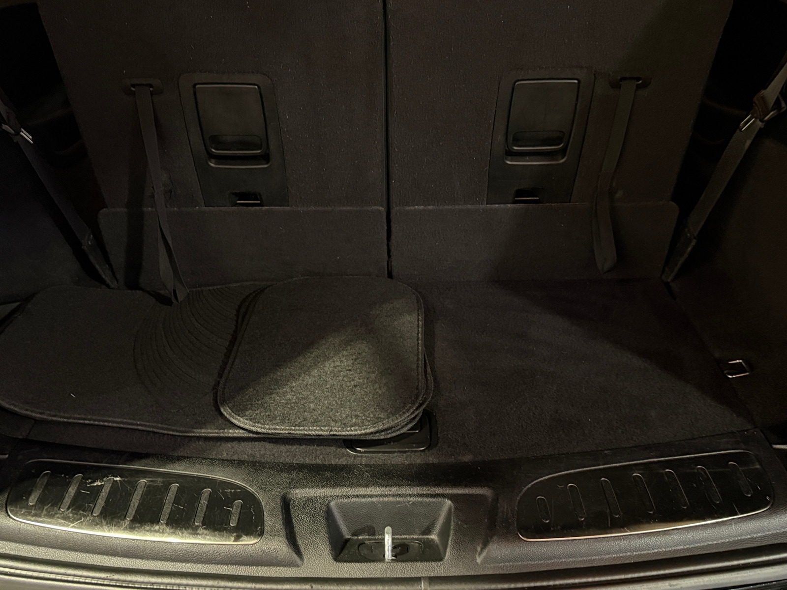 Thumbnail: 2021 Dodge Durango - 6