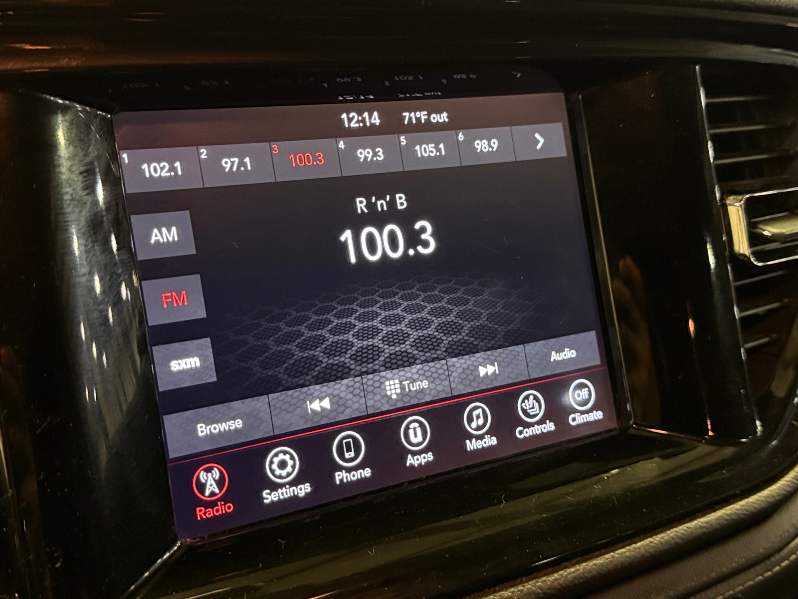 Thumbnail: 2021 Dodge Durango - 3