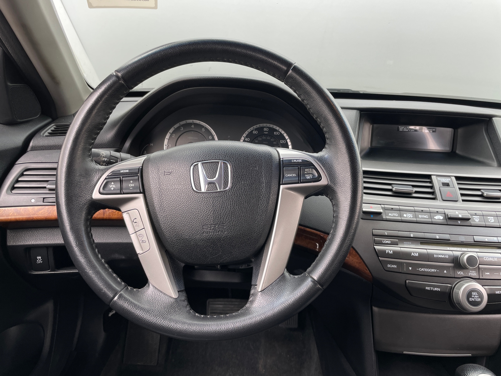 Thumbnail: 2011 Honda Accord - 4