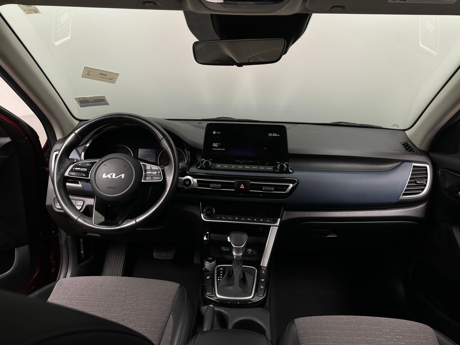 Thumbnail: 2022 Kia Seltos - 3