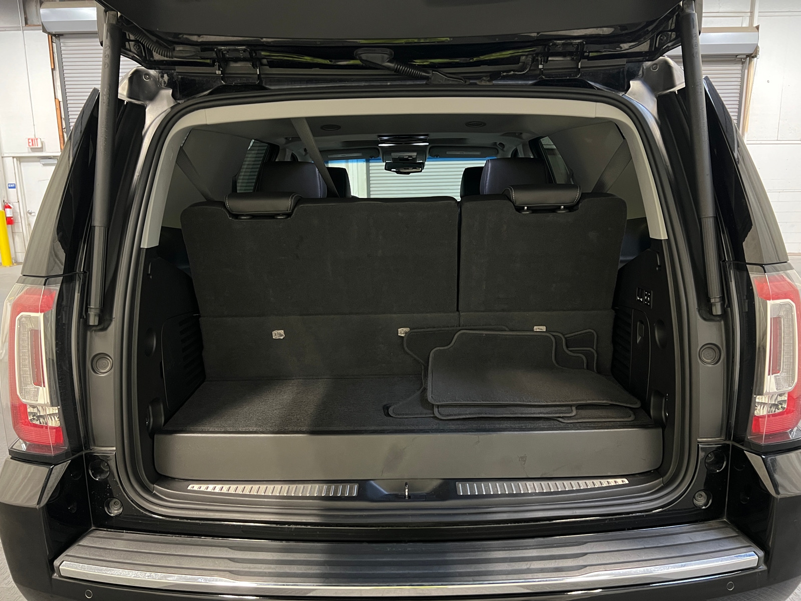 Thumbnail: 2019 GMC Yukon - 6